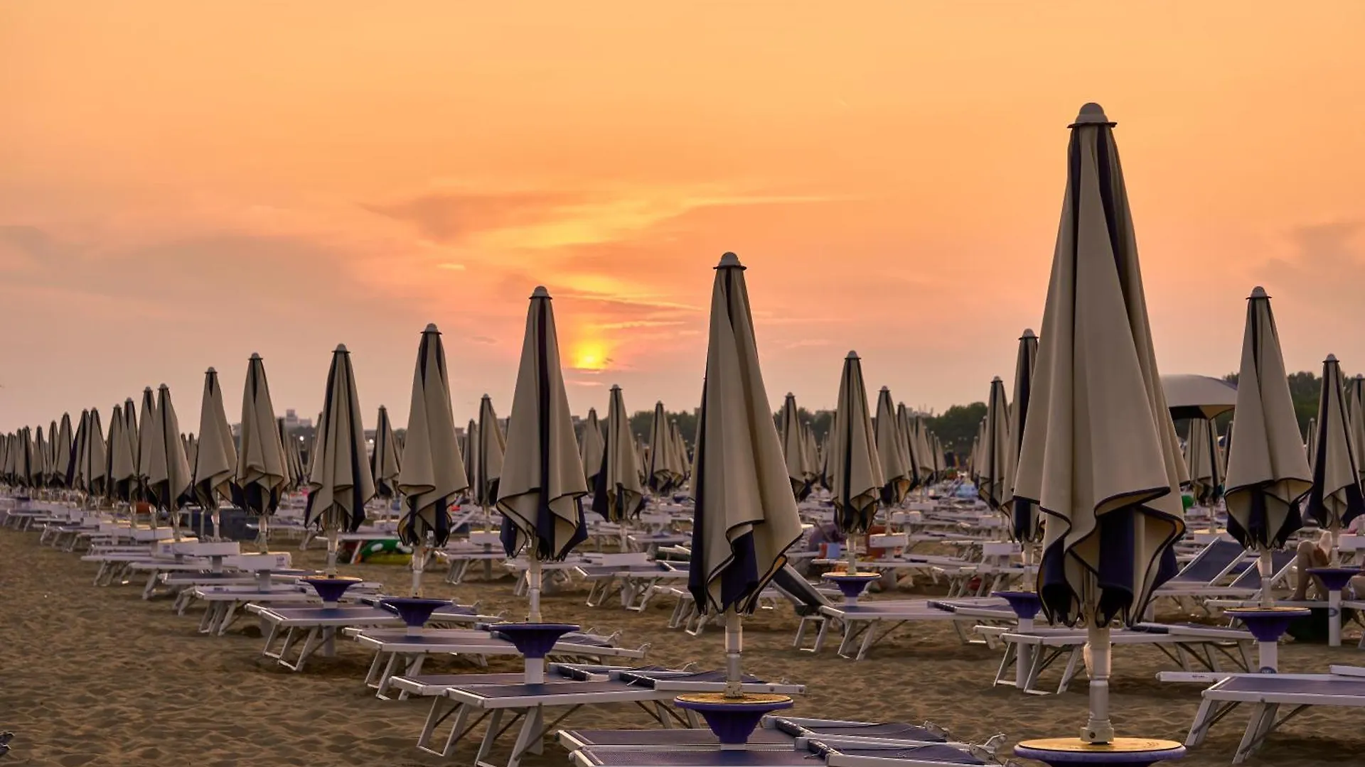 Cozy Studio Near The Beach - Beahost Bibione 0*,  Italia